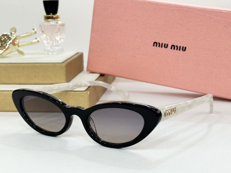 Miu miu Sunglasses